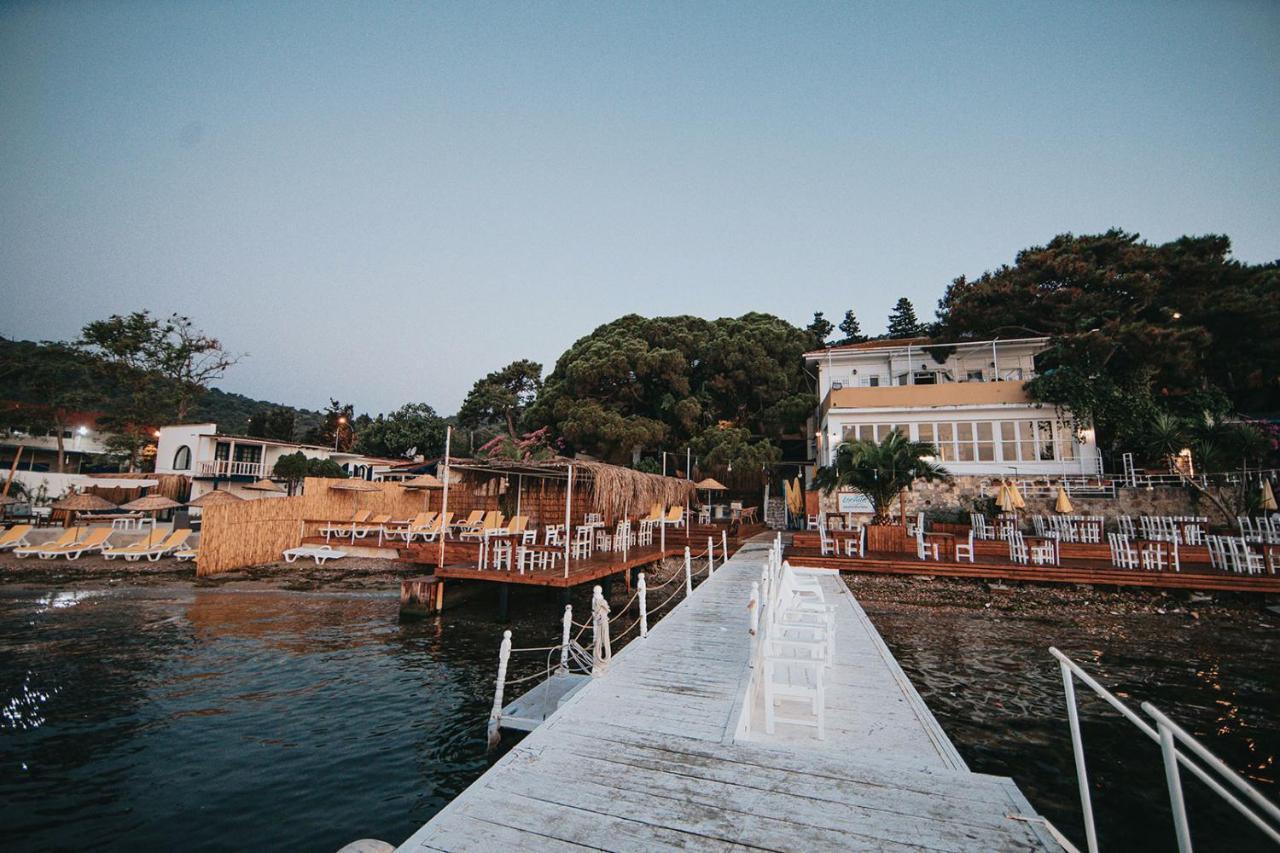 Hotel Büyükada Loc'ada Adalar Exterior foto