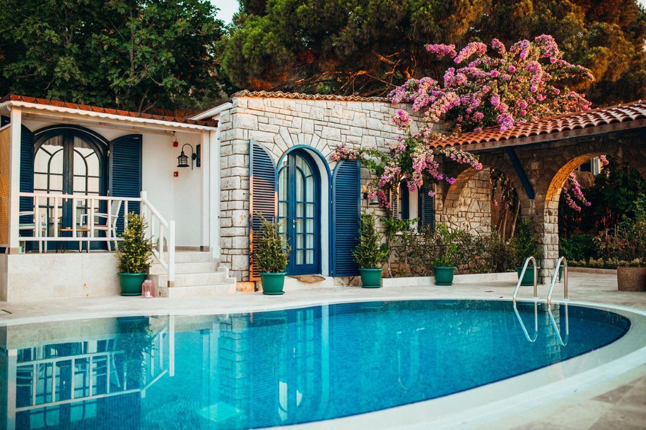 Hotel Büyükada Loc'ada Adalar Exterior foto