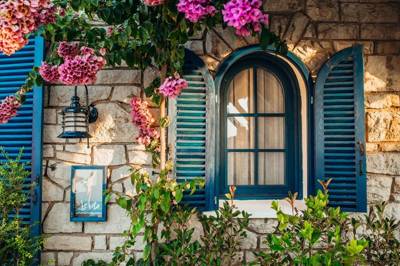 Hotel Büyükada Loc'ada Adalar Exterior foto