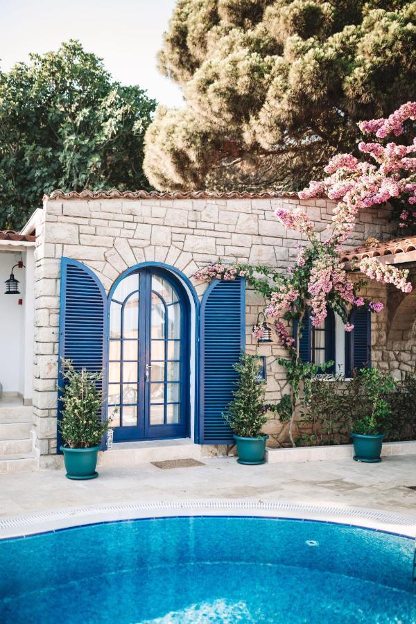 Hotel Büyükada Loc'ada Adalar Exterior foto